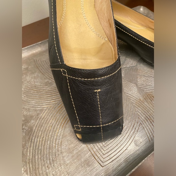 Juno New York flats with geometric stitch detail - Picture 2 of 7